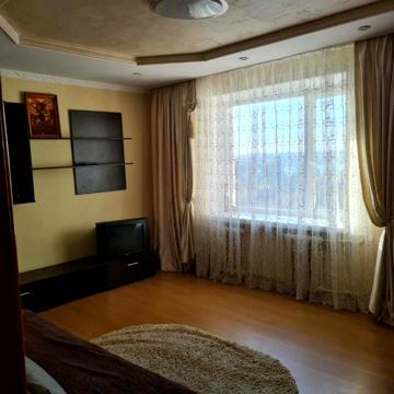Зарічанська вул., 40
