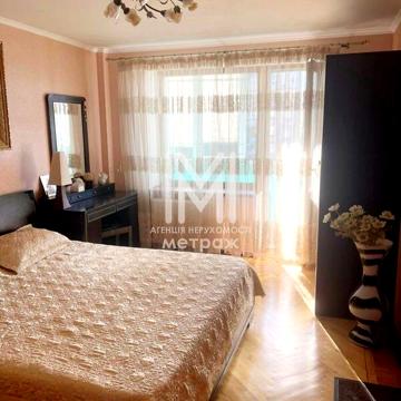 Продаж 3к Квартира вул. Клочківська