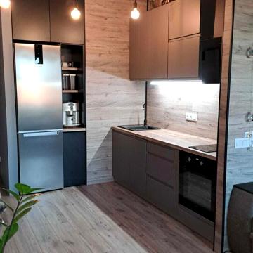 Старокозацька вул. (Комсомольська), 75