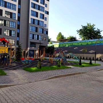 Озерна вул., 14/1