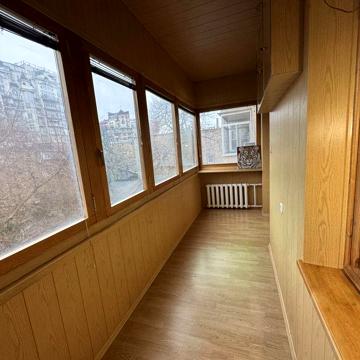 Сдам квартиру в центре 87 метров улица Еврейская