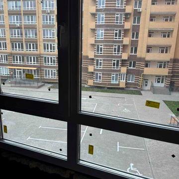 СУПЕР ПОЗИЦІЯ, Зарічанська , здана,обжита новобудова! ЩЕ Є ПЕРЕУСТУПКА
