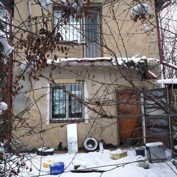 2 этажный дом с большим гаражом 15 соток район автовокзала