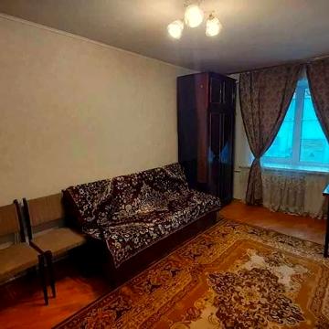 2-к, 5 хв до метро Політехнічний інститут, вул. Старокиївська, 6/8!
