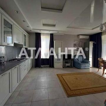 Будинок з ремонтом та меблями ,дiлянка 5 соток.