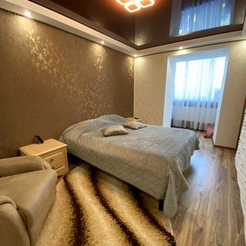2-кімнатна квартира в сел. Озерне із меблями та технікою