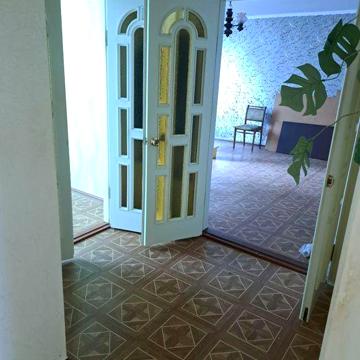 Велика  3 кімнатна Квартира