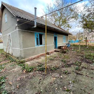 Продаж 3к Дім Степана Бандери вулиця