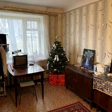 Тернопільська вул., 14