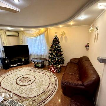 Продаж 3к Квартира вул. Привокзальна