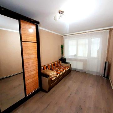 Продам 2-кім квартиру смт. Немішаєве вул. Південна заг. 44 м2 поверх 2