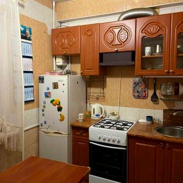 Продам 3-комнатную квартиру в девятиэтажке,6 этаж