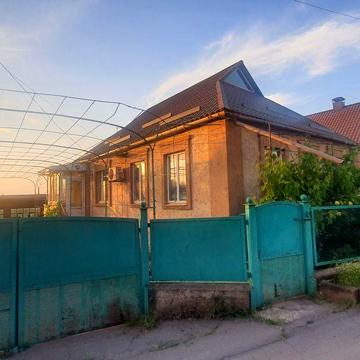 Продаж дома по проспекту Поштовий (КарлаМаркса)