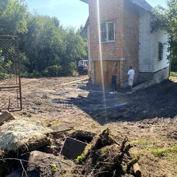 Будинок світло вода  рудно рудне
