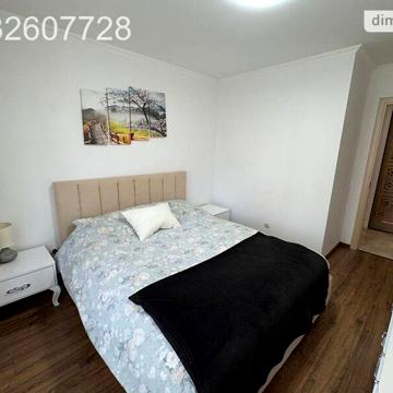 Продаж 3к Квартира Тролейбусна вулиця ЖК ул. Троллейбусная, 5