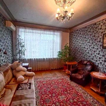 Продаж 3к квартири Мазепи Нігояна