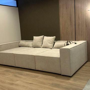 Продаж 3к Квартира Бандери Степана проспект