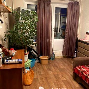 В продаже 4 ком. кв. 90м2, 5 этаж, на Алексеевке/пр. Победы VI