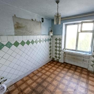 Романа Шухевича вул. (Курчатова), 1а