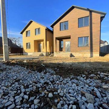 Будинок з центральними комунікаціями