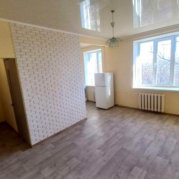 Продам 2 комнатную квартиру на Макулане, Военный городок-35.