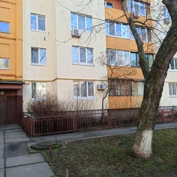 Продам квартиру на Оболони,Киев Північна 54