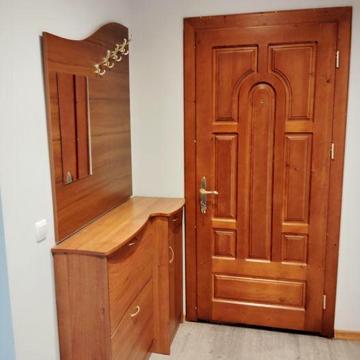 Терміново продається трьох кімнатна квартира