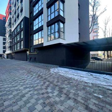 Продаж квартири у зданому будинку із газовим індивідуальним опаленням