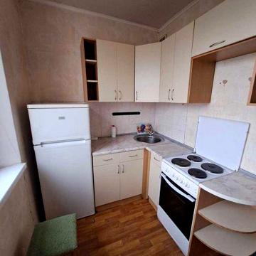 Продам свою однокімнатну квартиру у Харкові. Холодная гора.Или сдам