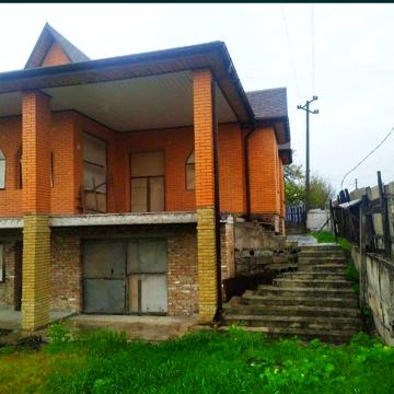 Дом новострой 186 м2