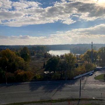 2к НОВОБУДОВА з краєвидом на р. Псел
