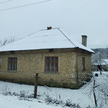 Будинок в затишному місці