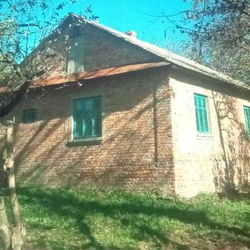 Хата у селі Смолява