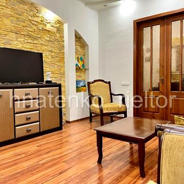 Продаж, 2к квартира, вул.Соборності, Каштанова Алея
