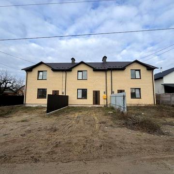 Продаж 2-х поверхового таунхаусу, 2 сотки 106кв.м 3кім, р-н Старемісто