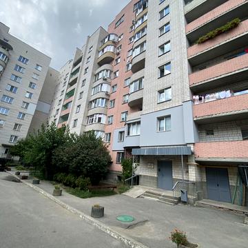 Олега Антонова вул. (Карла Маркса), 27