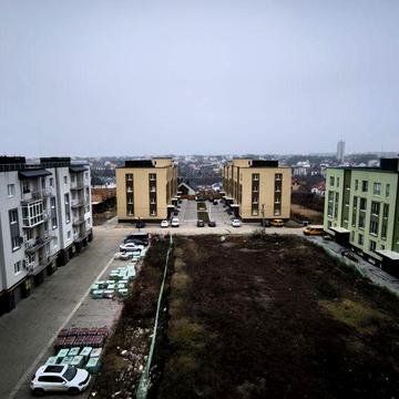 новобудова по вул Спортивна. Без комісії для покупця.