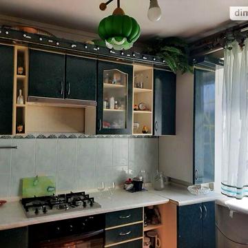 Довгострокова оренда 2к Квартира вул. Стрілецька