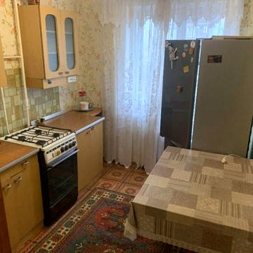 Бориса Мозолевського вул. (Корнійчука), 6