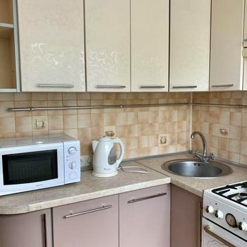 Оренда двох кімнатноі квартири з автономним опаленням