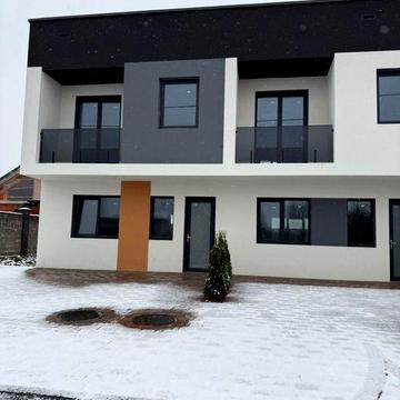 Продаж котеджу район Садовий