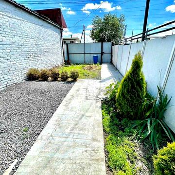 Оренда окремого будинку! Замостя. Все своє. 4 кімнати.