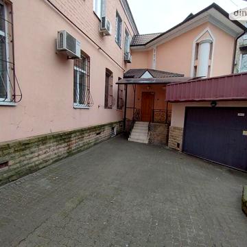 Продаж 2к Квартира Коновальця Євгена провулок