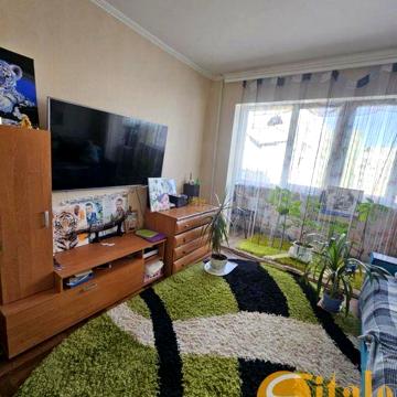 Продаж  4-х кімнатної квартири на Осипенківському (037)