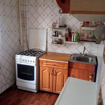 Продаж 3к квартири Русанівка вул. Ентузіастів 3