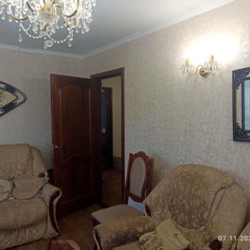 Квітки Цісик вул. (Гулі Корольової), 16