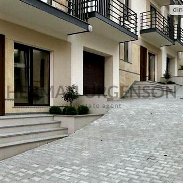 Продаж 4к Дім Івана Чендея (Висока) вулиця