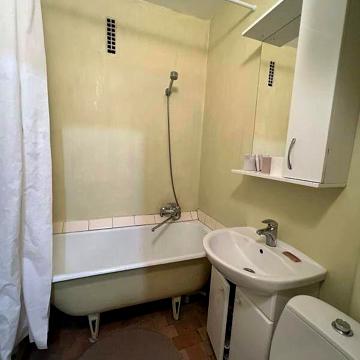 Продаж 1к Квартира Героїв Крут вулиця