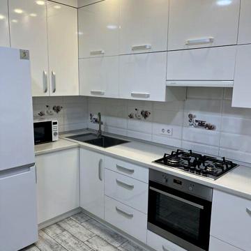 Довгострокова оренда 1к Квартира Мікльоша Карла вулиця