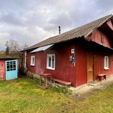 Будинок в селі..